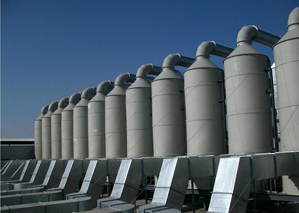 在進(jìn)行工業(yè)廢氣治理時需要注意的事項