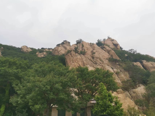 暢享自然，勇攀昆崳